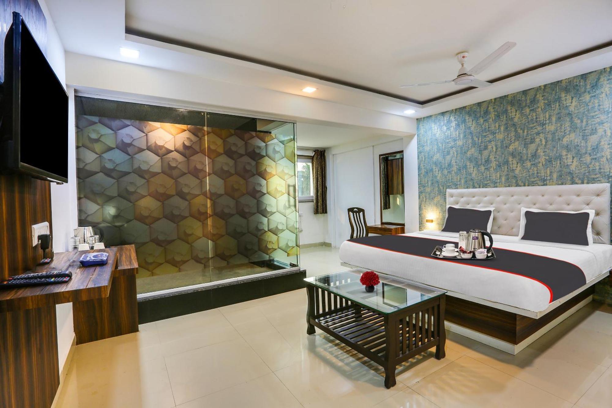 Capital O Arsh Executive Inn Mumbai Exteriör bild