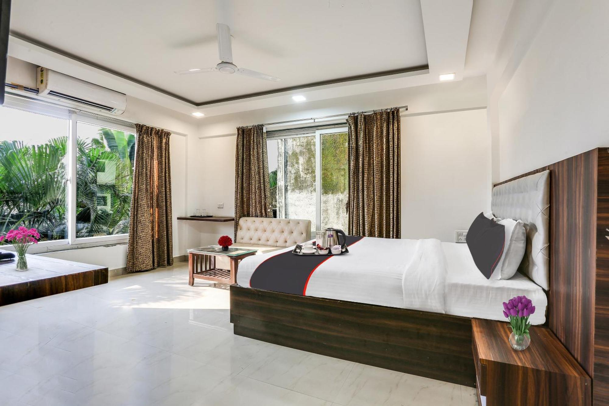 Capital O Arsh Executive Inn Mumbai Exteriör bild